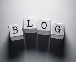 blog word with wooden cubes